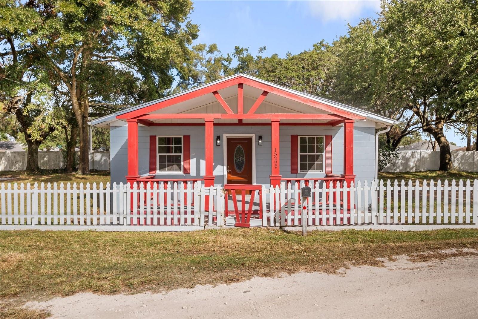 Single Family Residence em DADE CITY, FL - Daniel Dourado