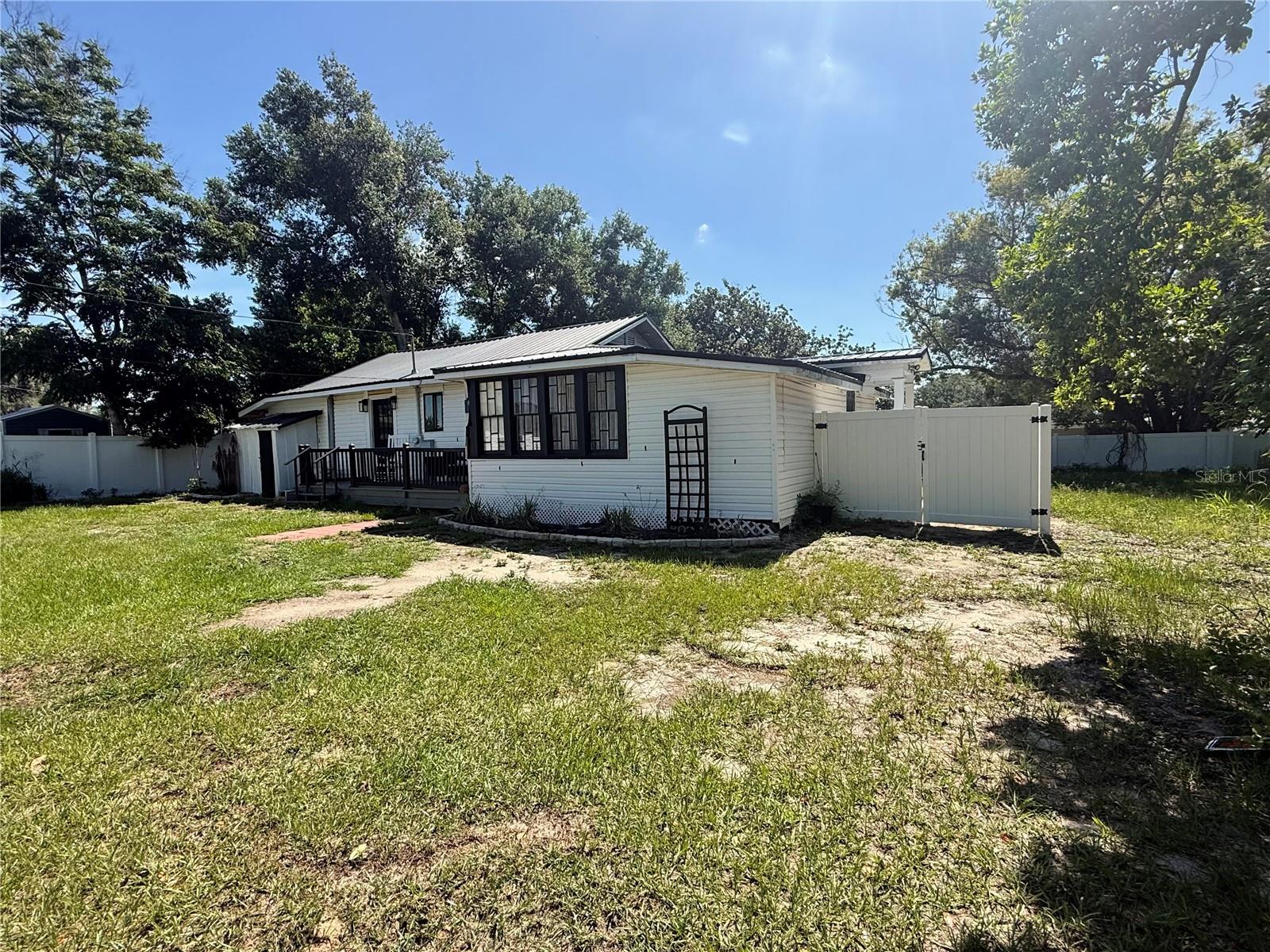 Single Family Residence em WINTER HAVEN, FL - Daniel Dourado