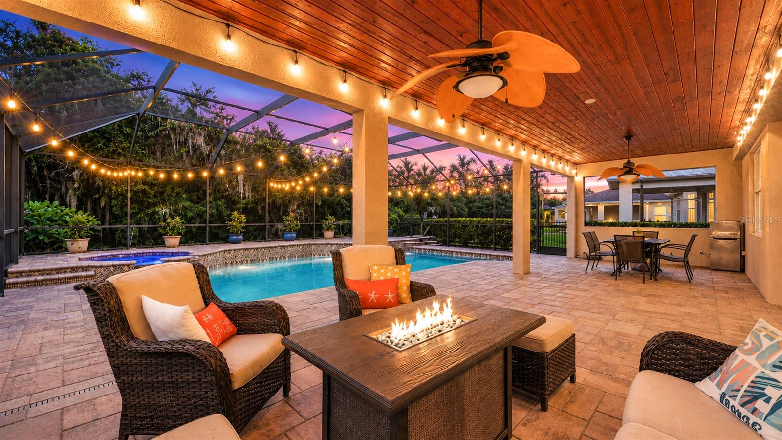 Single Family Residence in PARRISH, FL - Daniel Dourado