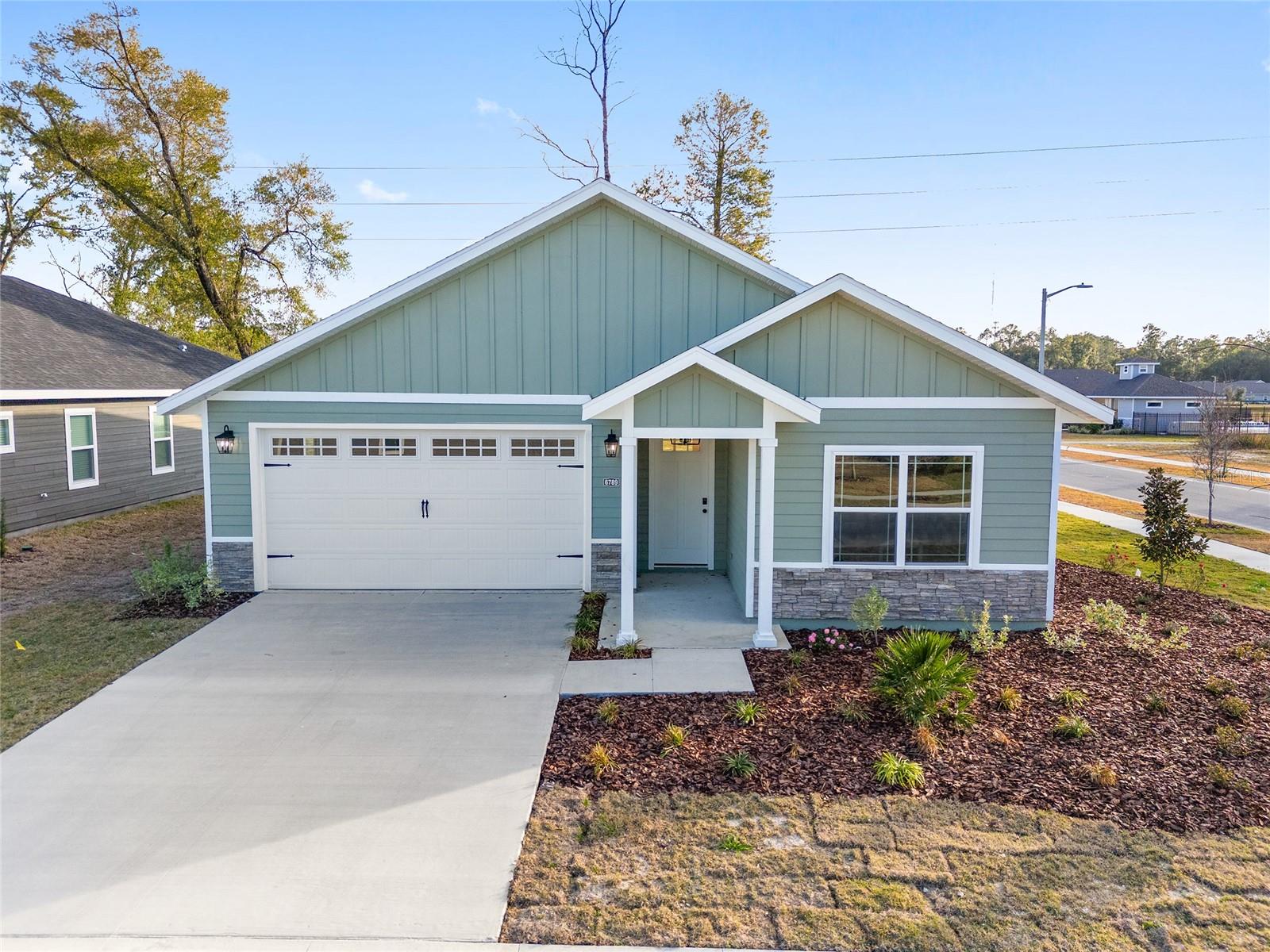Single Family Residence in GAINESVILLE, FL - Daniel Dourado