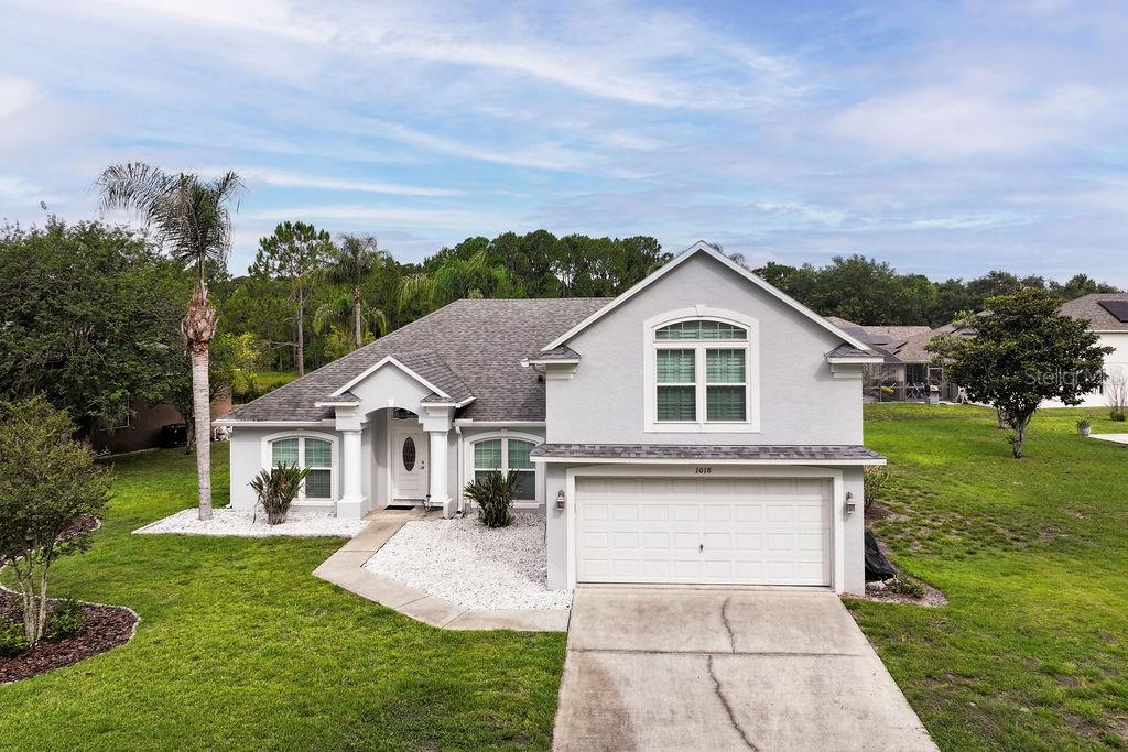 Single Family Residence in DAVENPORT, FL - Daniel Dourado