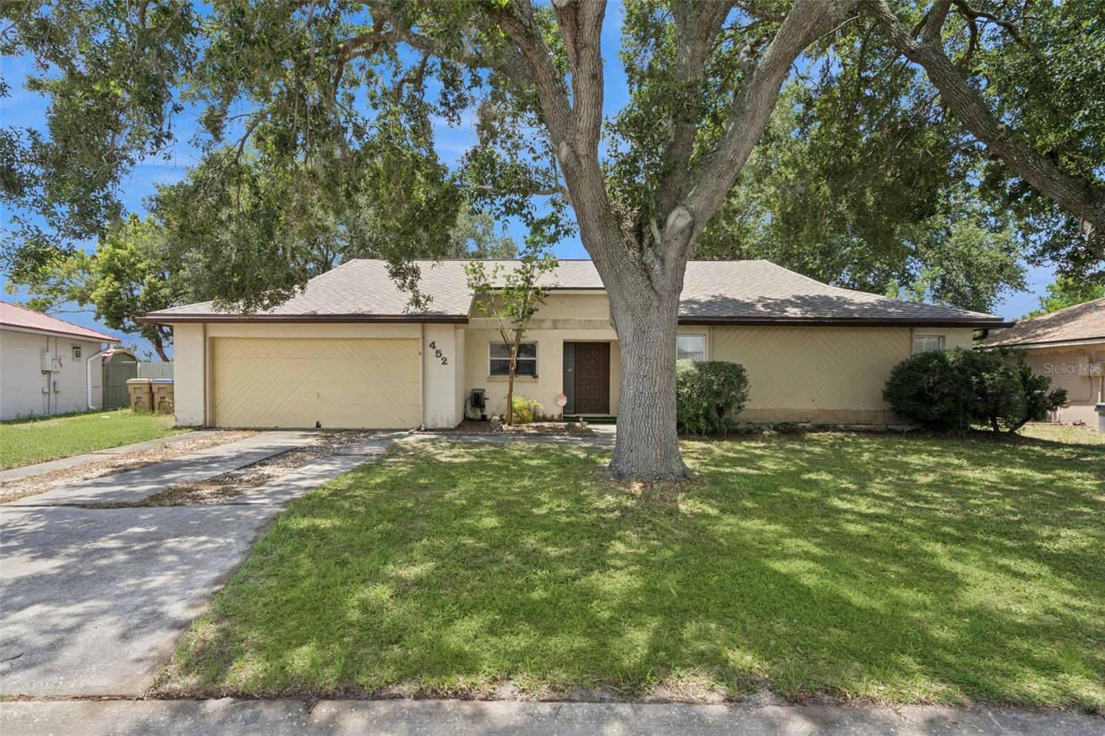 Single Family Residence in KISSIMMEE, FL - Daniel Dourado