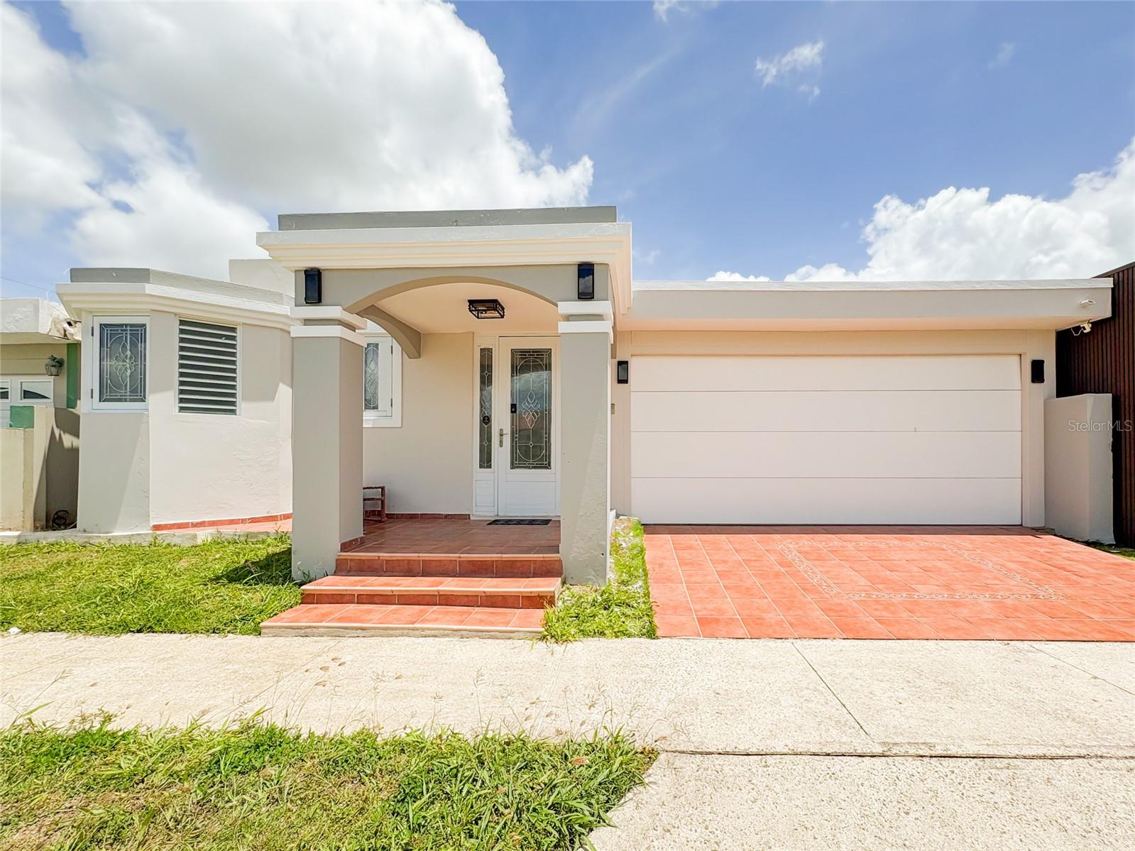 Single Family Residence in GURABO, PR - Daniel Dourado