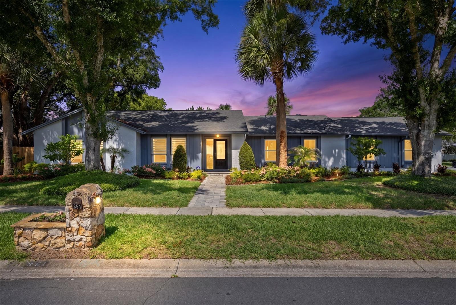 Single Family Residence in LONGWOOD, FL - Daniel Dourado