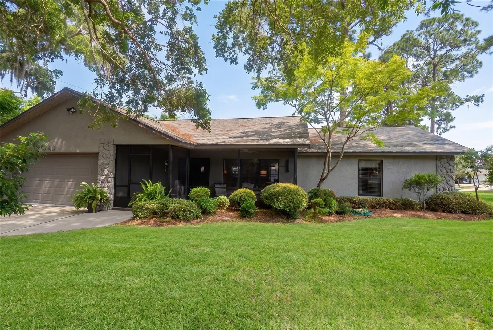 Single Family Residence in EDGEWATER, FL - Daniel Dourado