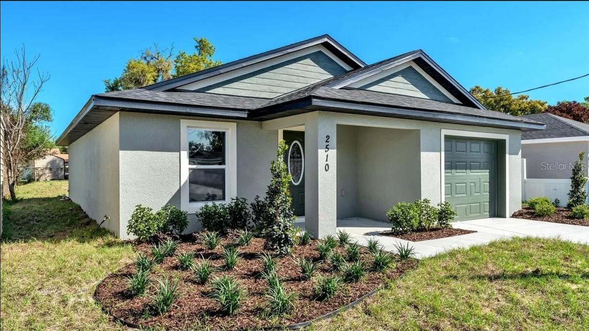 Single Family Residence em WINTER HAVEN, FL - Daniel Dourado