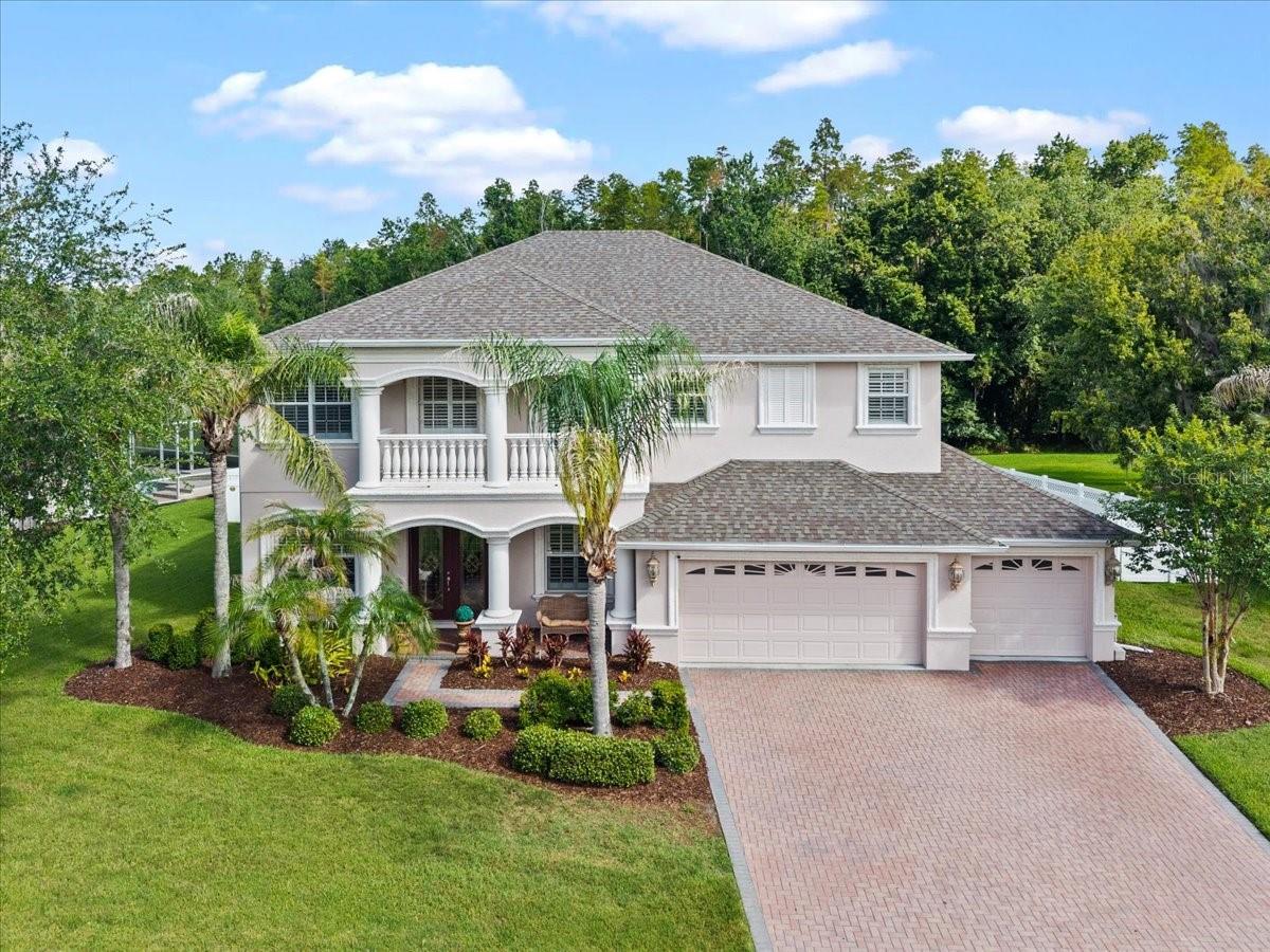 Single Family Residence em WESLEY CHAPEL, FL - Daniel Dourado