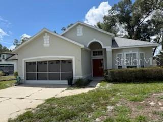 Single Family Residence in DELAND, FL - Daniel Dourado