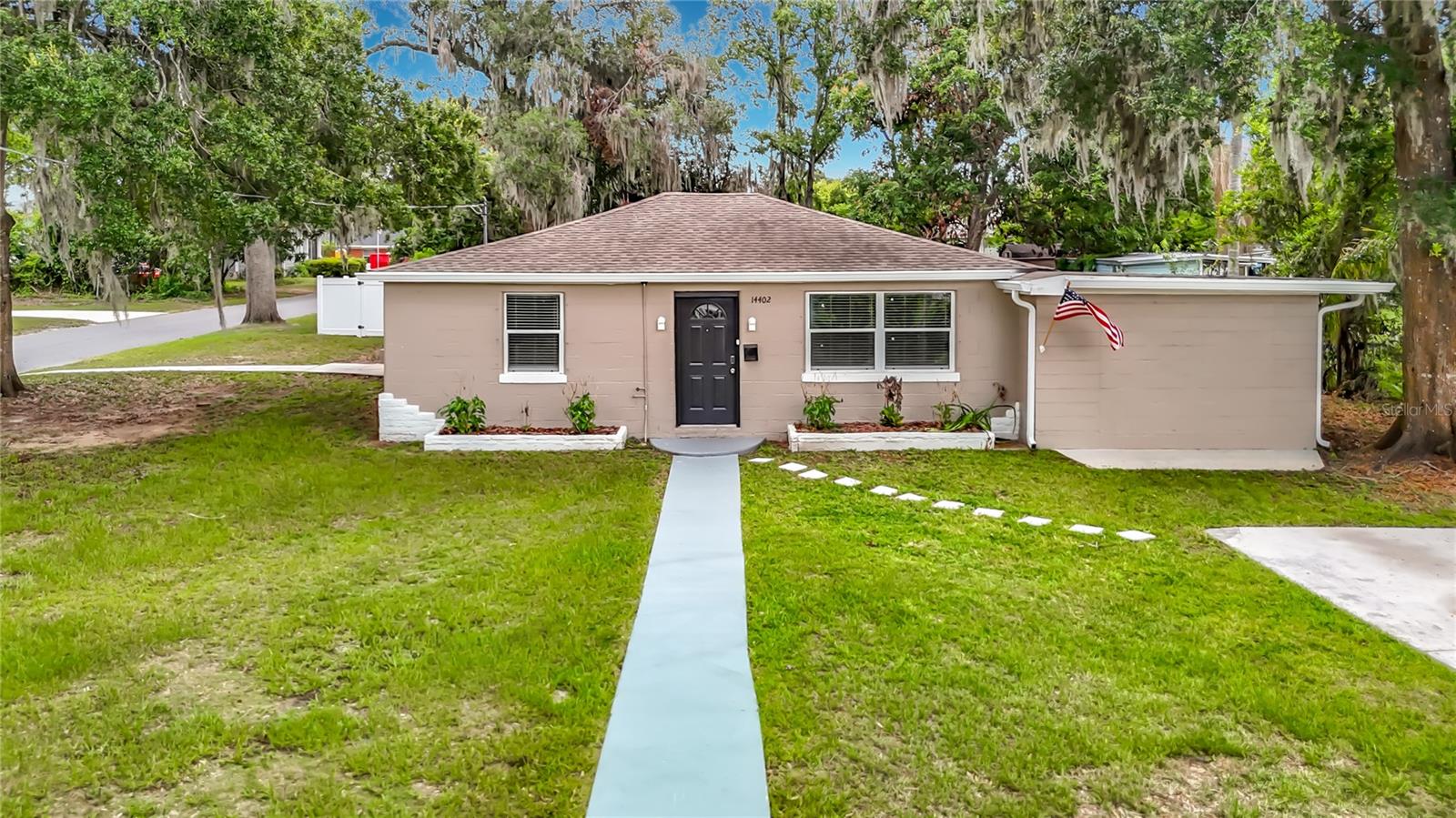 Single Family Residence em DADE CITY, FL - Daniel Dourado