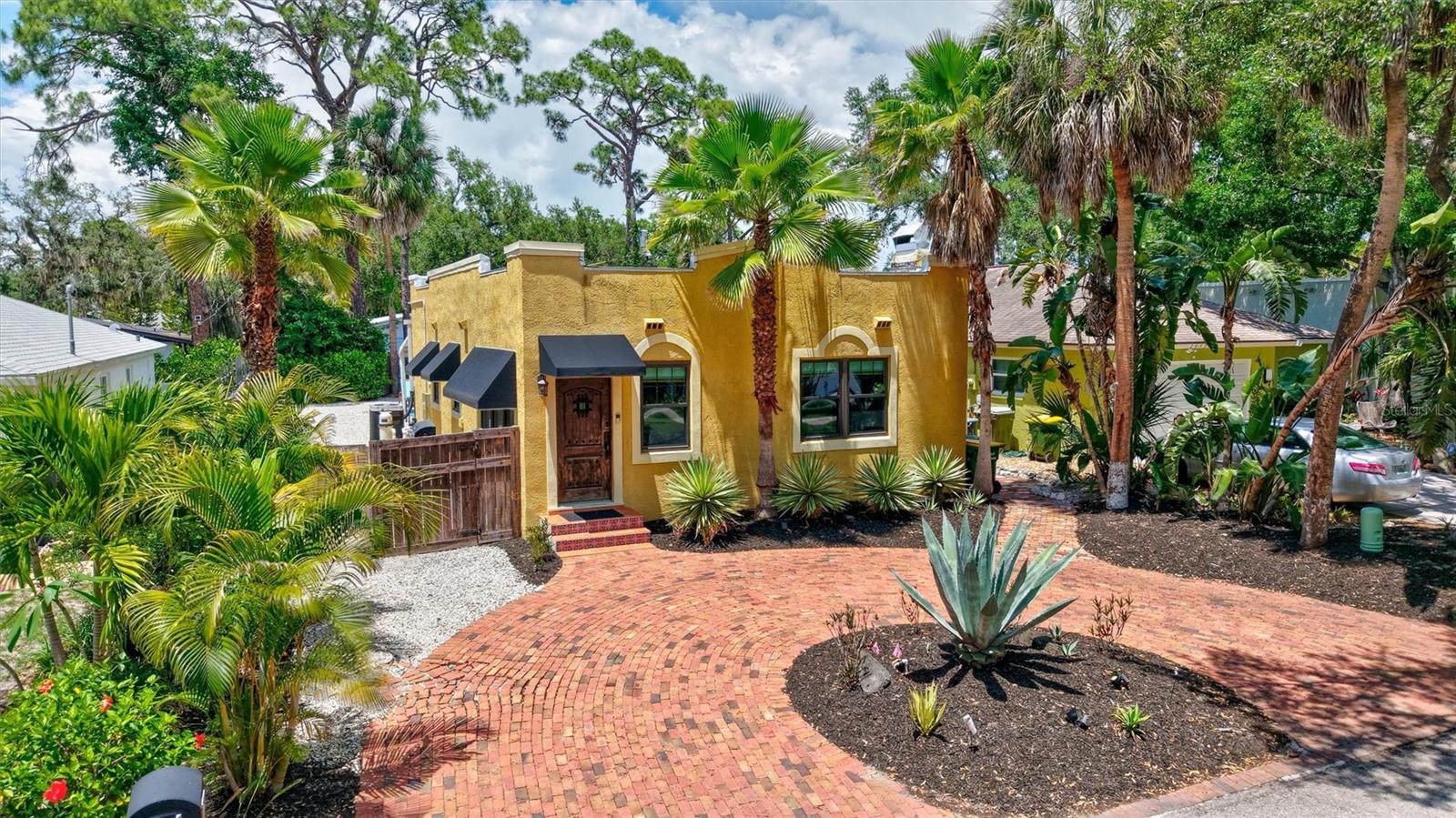 Single Family Residence em SARASOTA, FL - Daniel Dourado