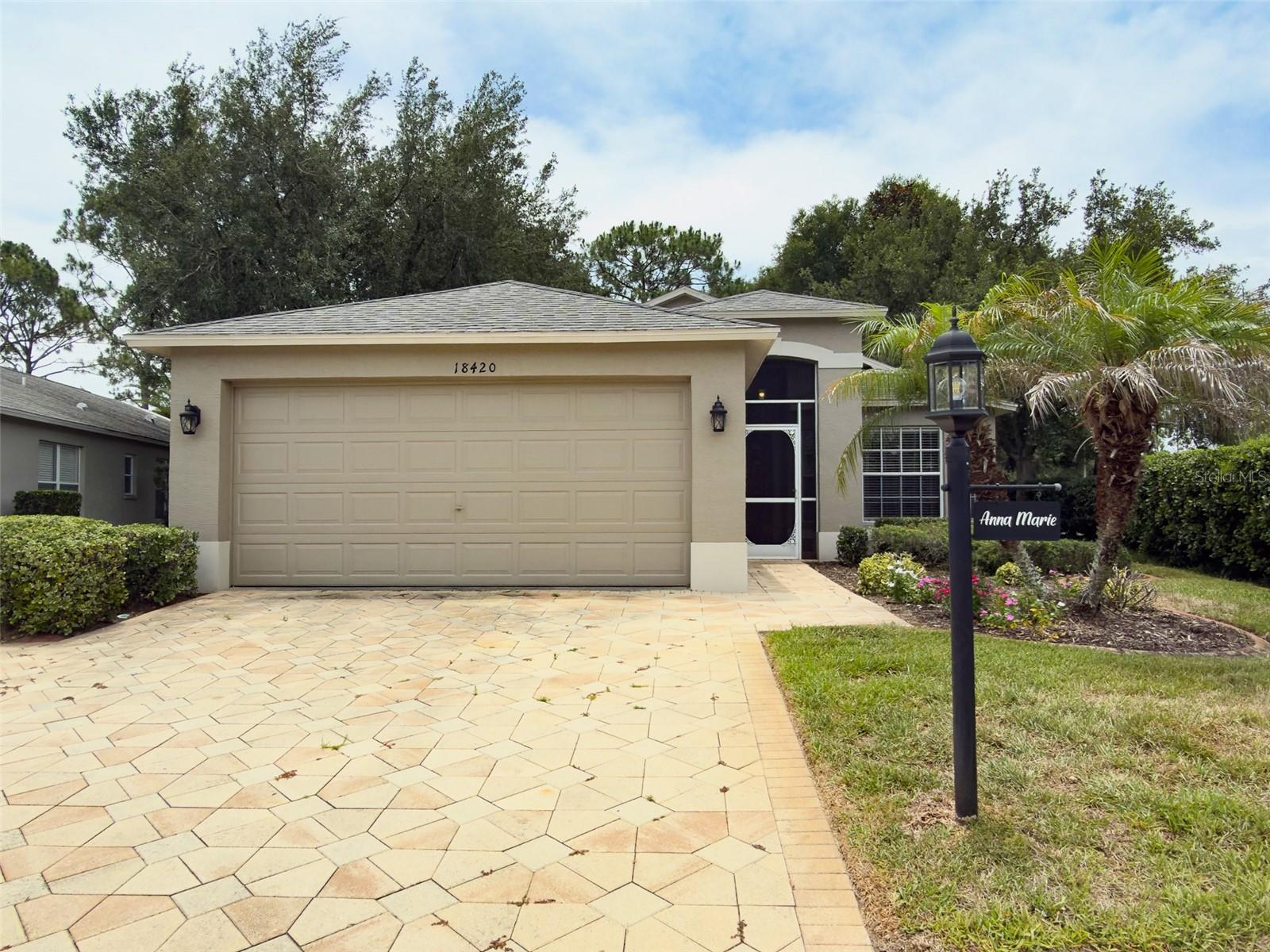 Single Family Residence em HUDSON, FL - Daniel Dourado
