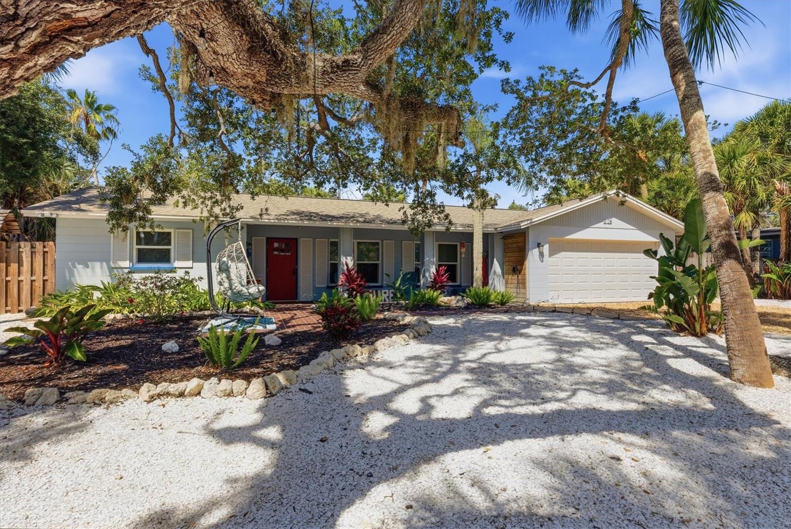 Single Family Residence em SARASOTA, FL - Daniel Dourado