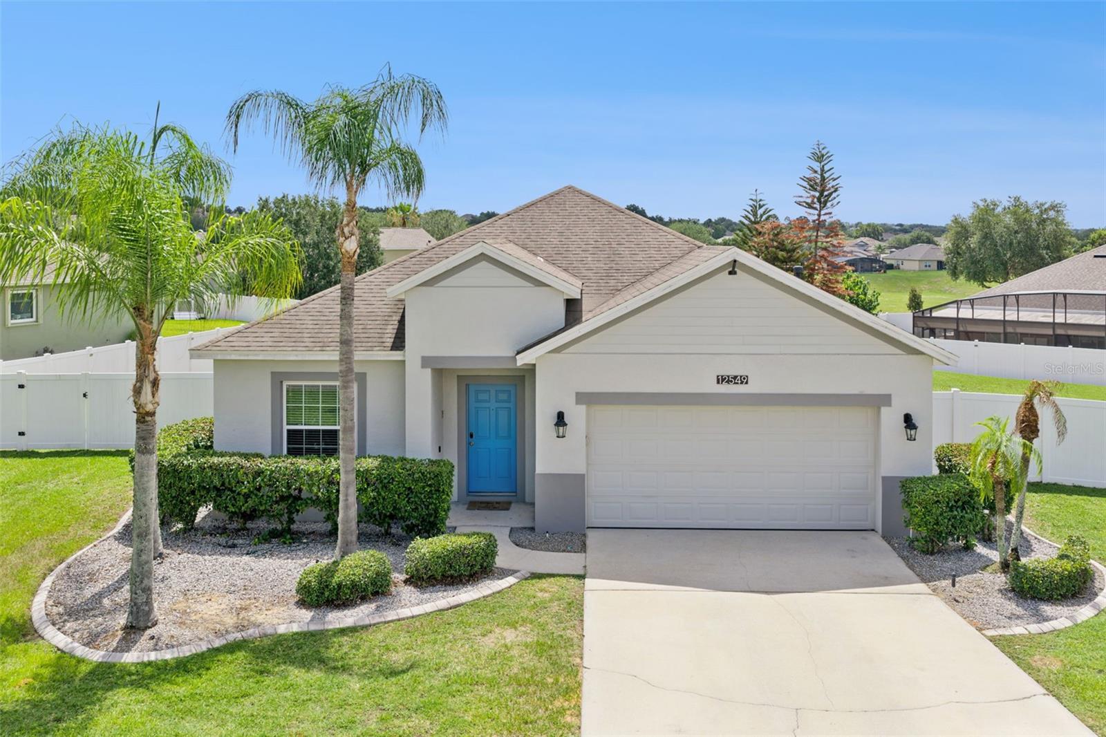 Single Family Residence in CLERMONT, FL - Daniel Dourado