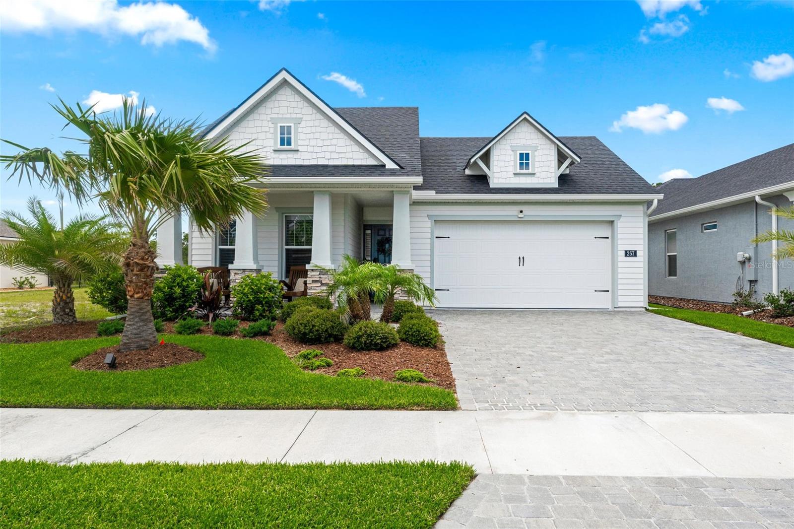 Single Family Residence in DAYTONA BEACH, FL - Daniel Dourado