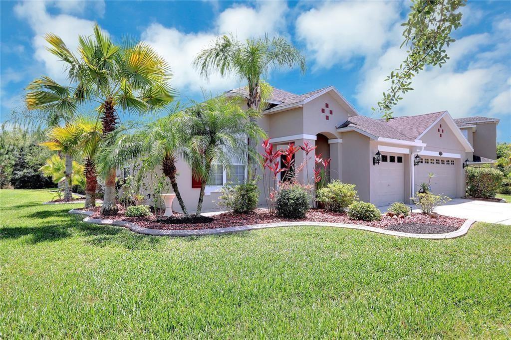 Single Family Residence in TAMPA, FL - Daniel Dourado