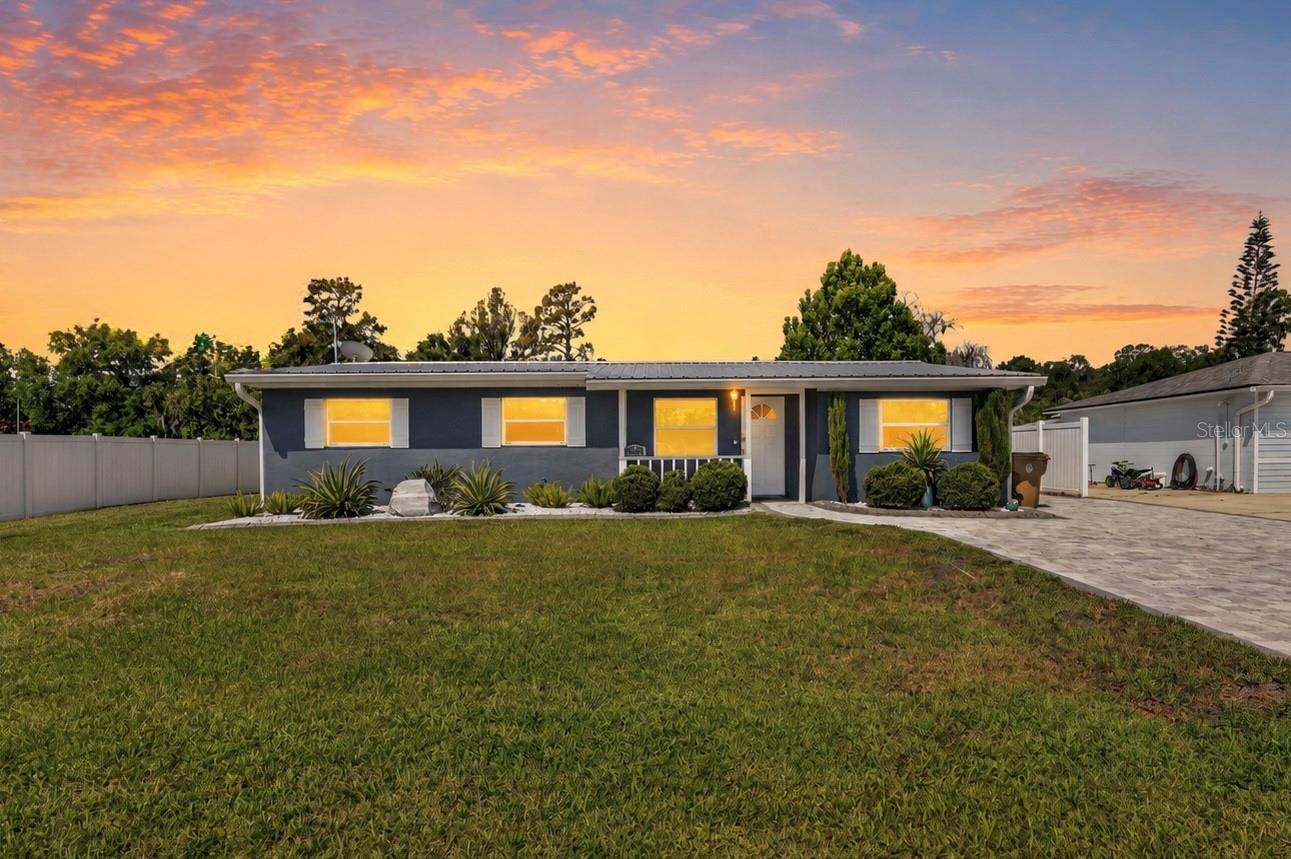 Single Family Residence in ST CLOUD, FL - Daniel Dourado