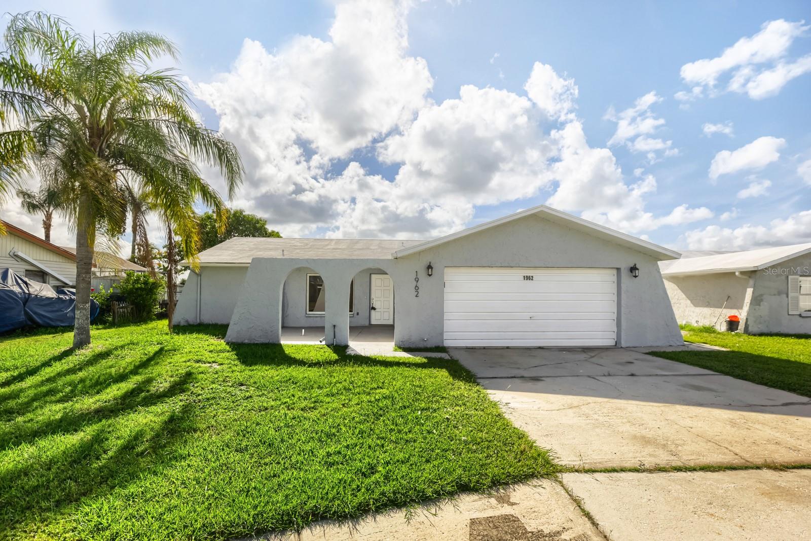 Single Family Residence em HOLIDAY, FL - Daniel Dourado