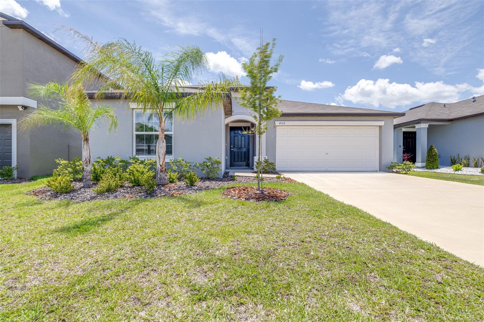 Single Family Residence in BARTOW, FL - Daniel Dourado