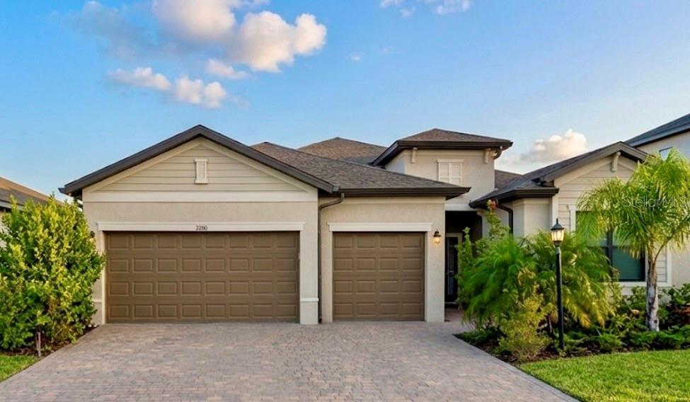Single Family Residence em FORT MYERS, FL - Daniel Dourado