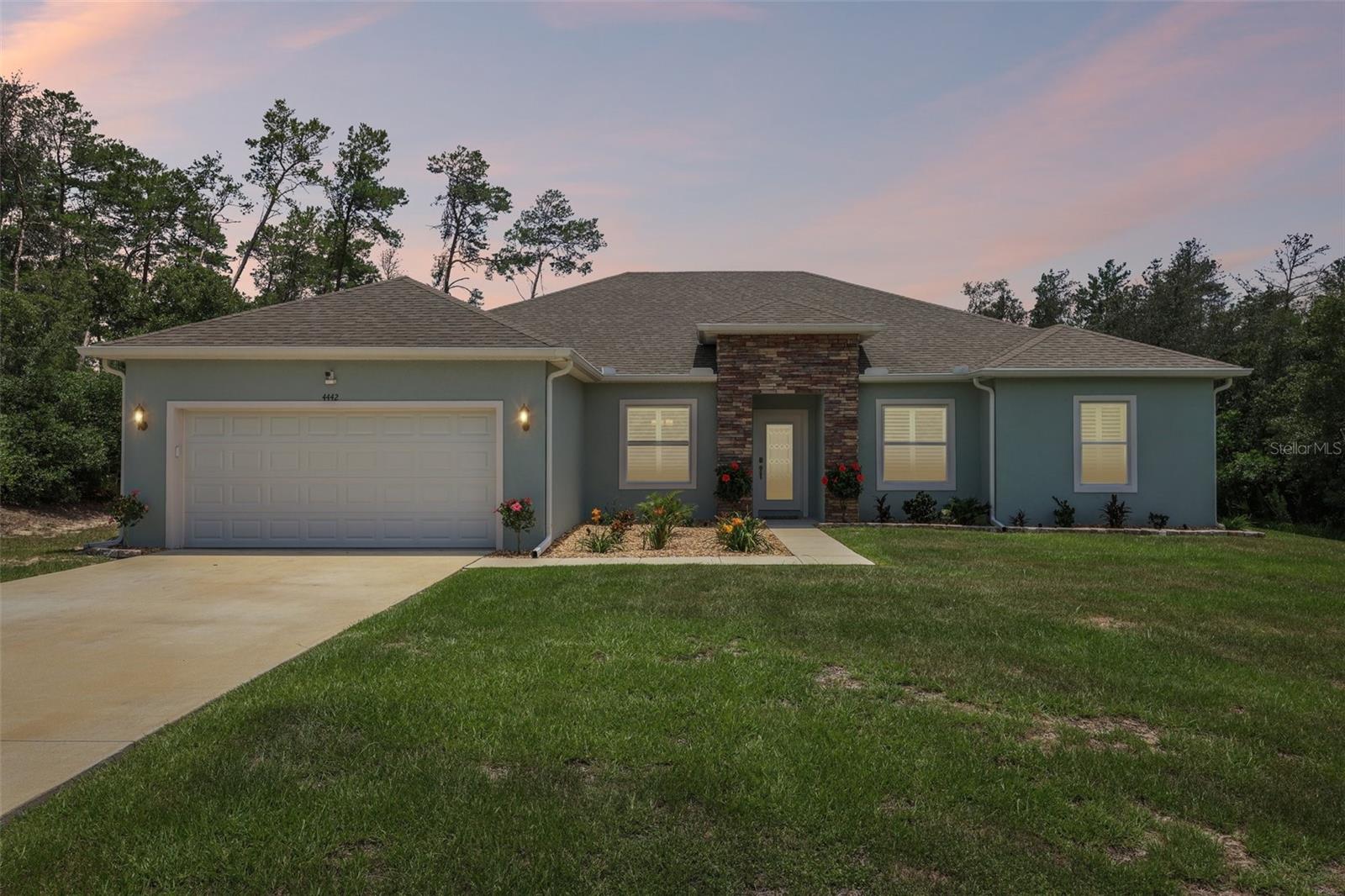 Single Family Residence in OCALA, FL - Daniel Dourado