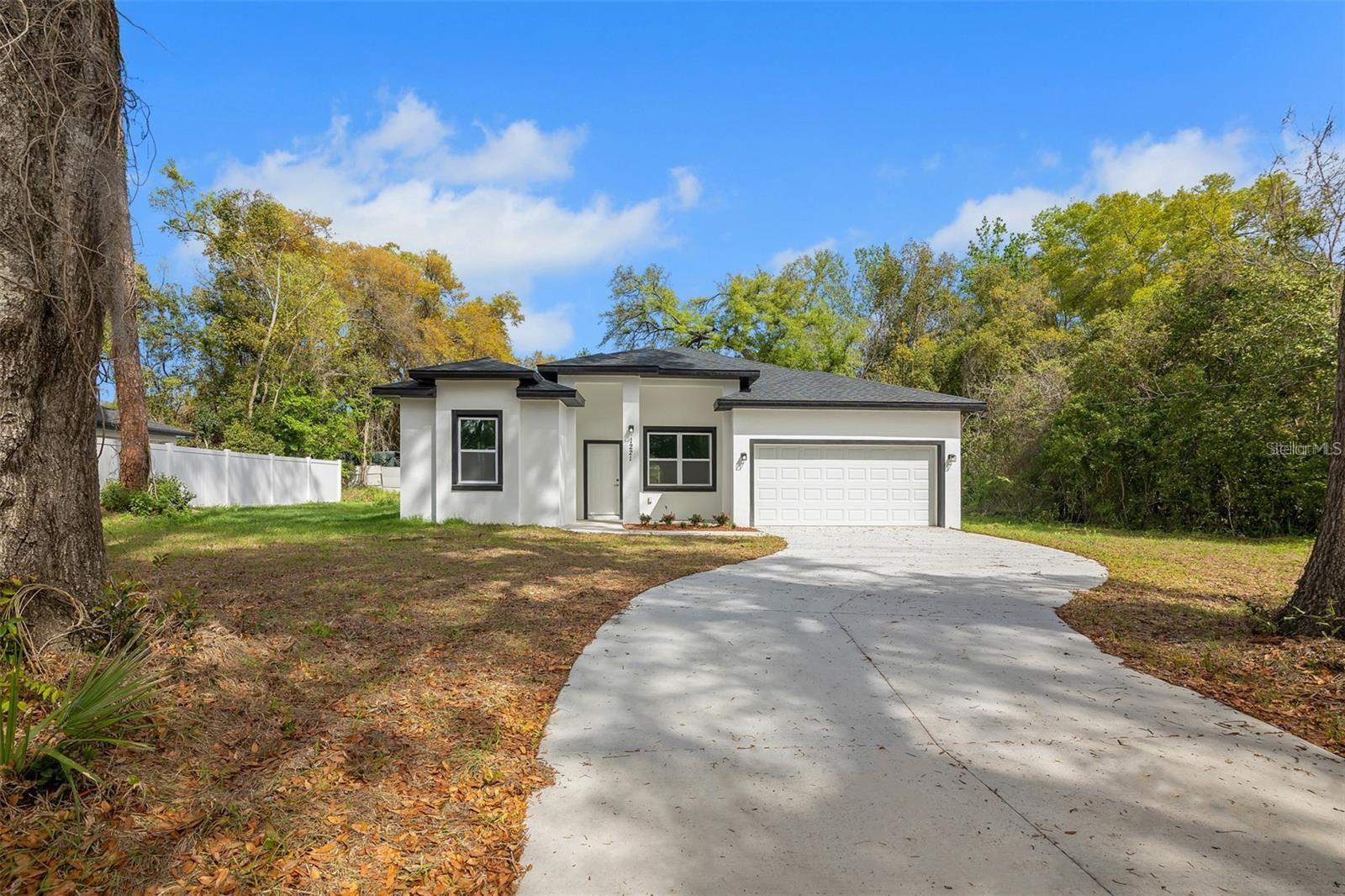 Single Family Residence in OCALA, FL - Daniel Dourado