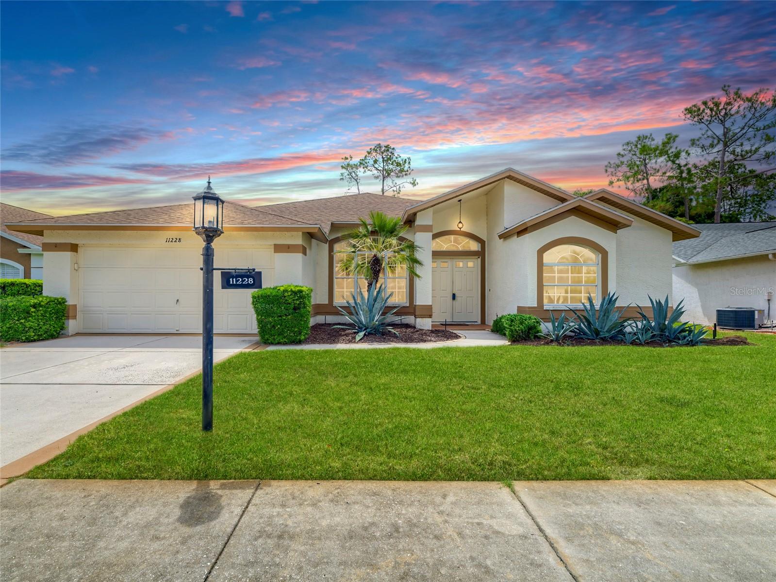 Single Family Residence em HUDSON, FL - Daniel Dourado