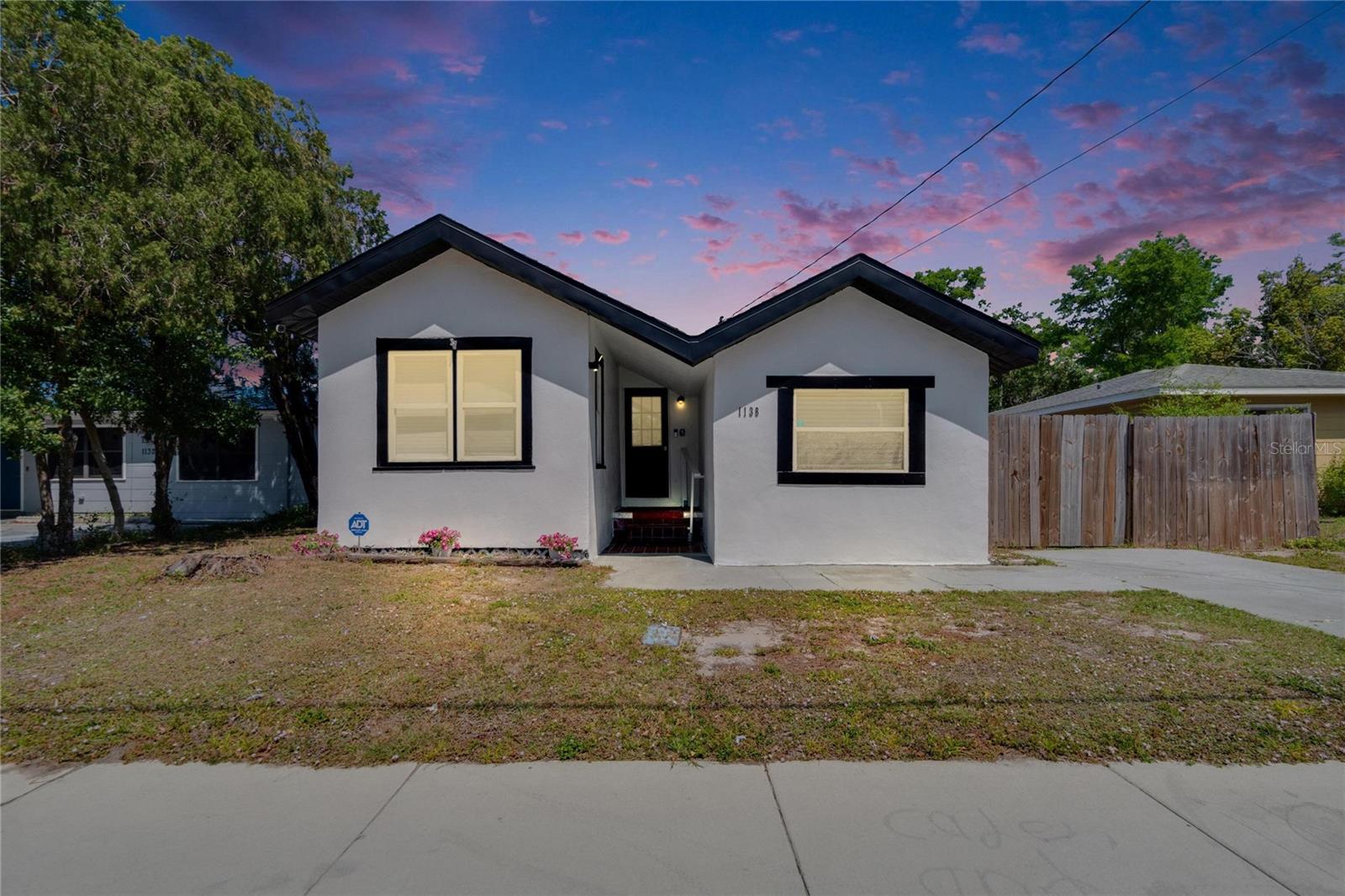 Single Family Residence em CLEARWATER, FL - Daniel Dourado