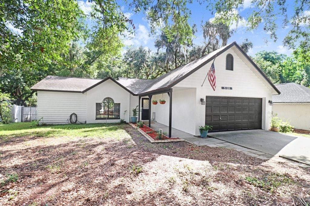 Single Family Residence em LAND O LAKES, FL - Daniel Dourado