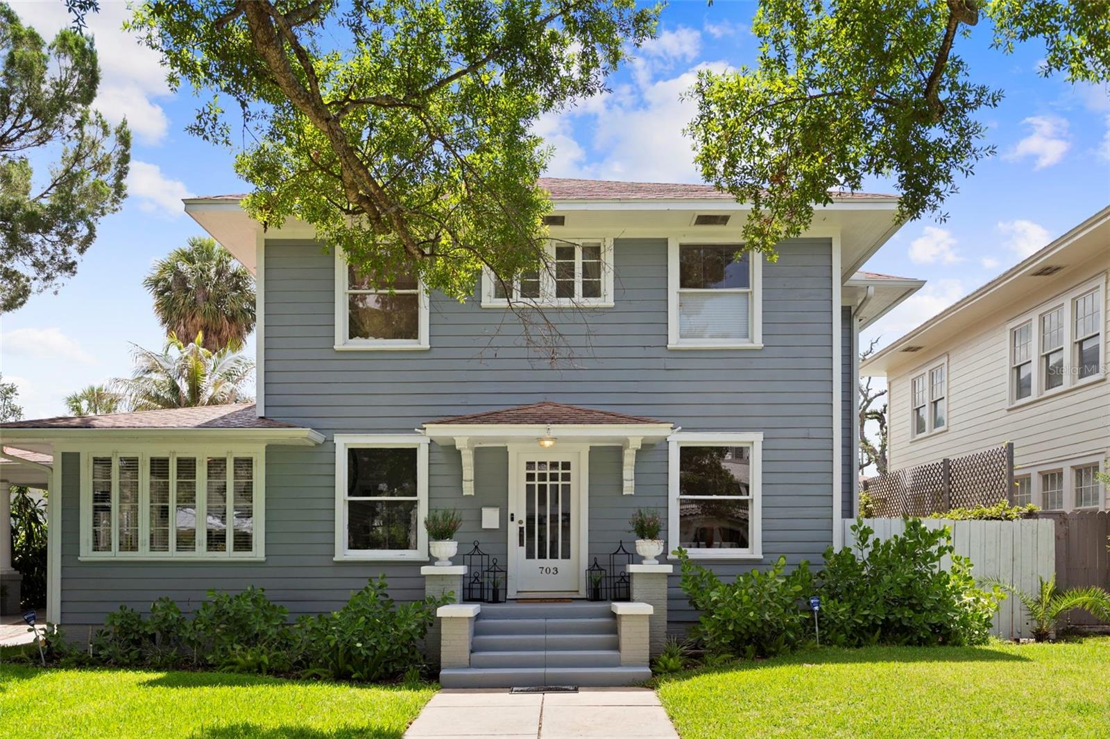 Single Family Residence in TAMPA, FL - Daniel Dourado