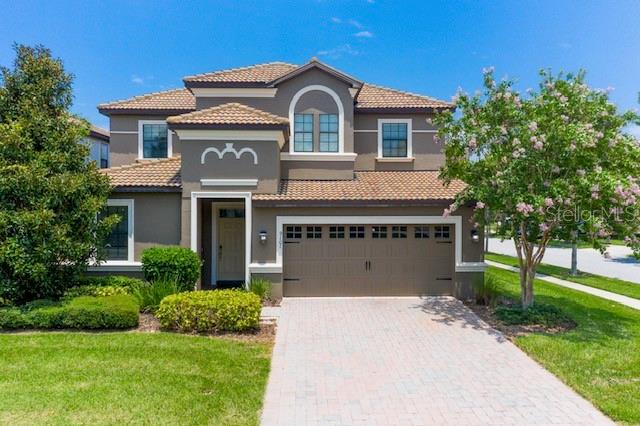 Single Family Residence in DAVENPORT, FL - Daniel Dourado