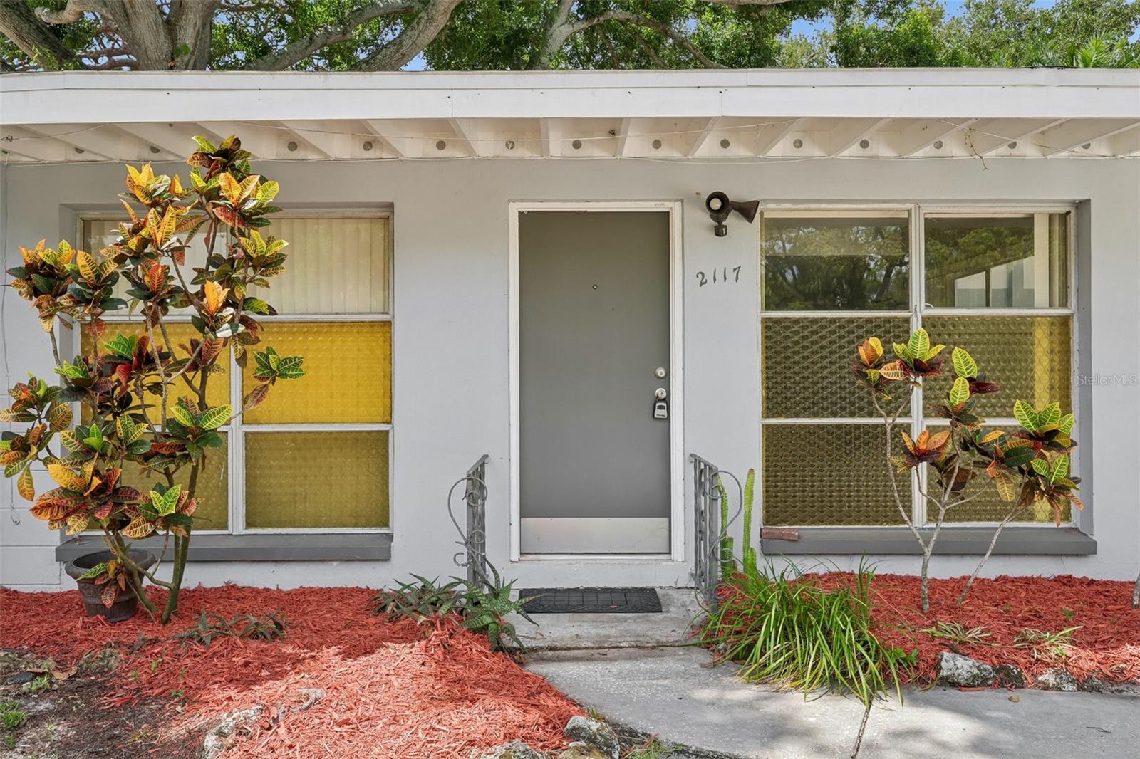 Single Family Residence em CLEARWATER, FL - Daniel Dourado