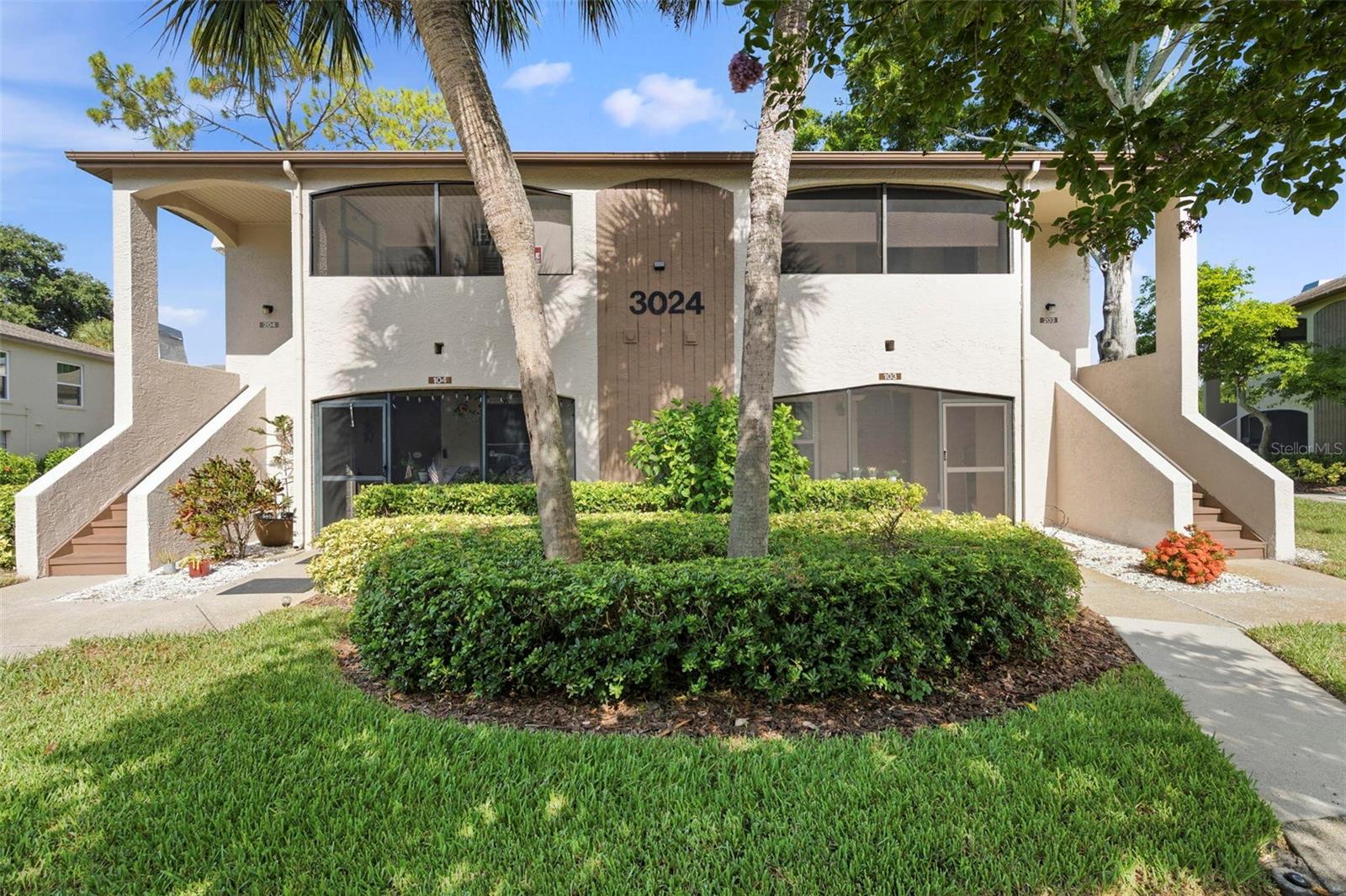 Condominium in PALM HARBOR, FL - Daniel Dourado