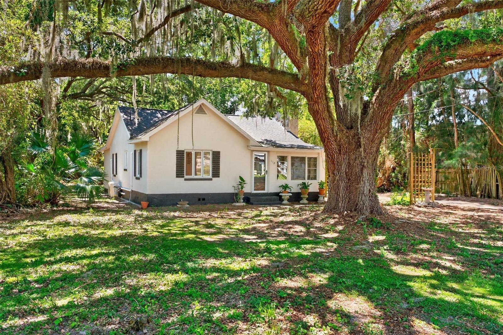 Single Family Residence em LEESBURG, FL - Daniel Dourado