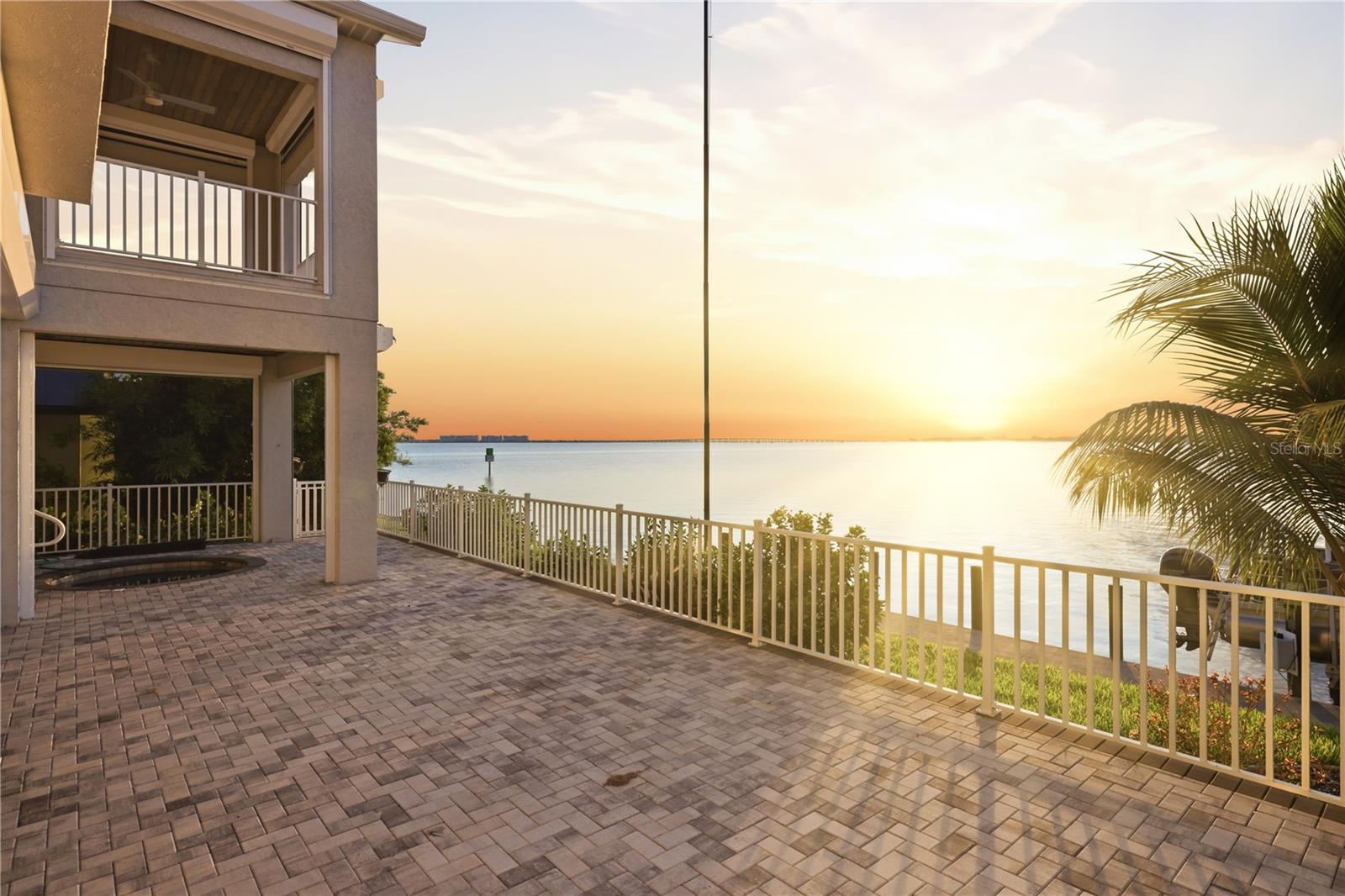 Single Family Residence em PUNTA GORDA, FL - Daniel Dourado