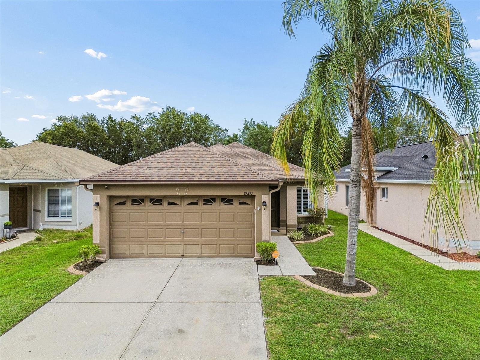 Single Family Residence em WESLEY CHAPEL, FL - Daniel Dourado