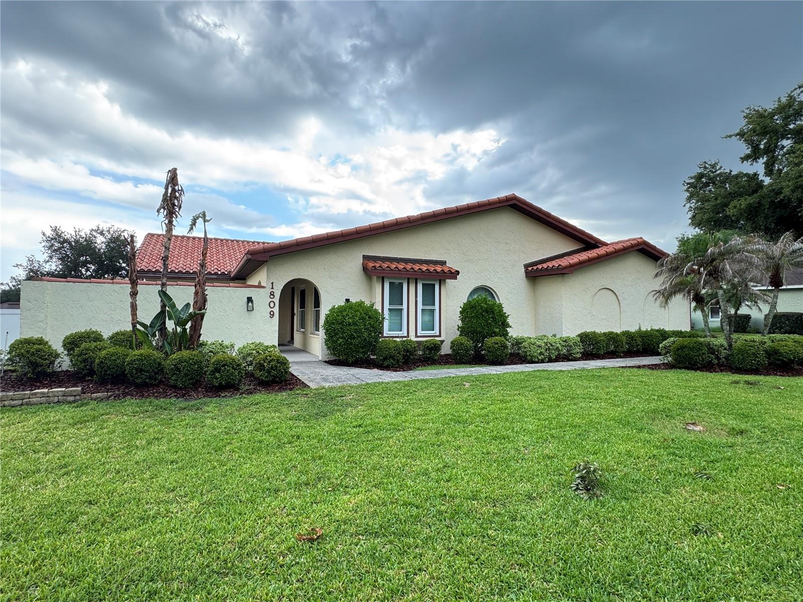 Single Family Residence em LAKELAND, FL - Daniel Dourado