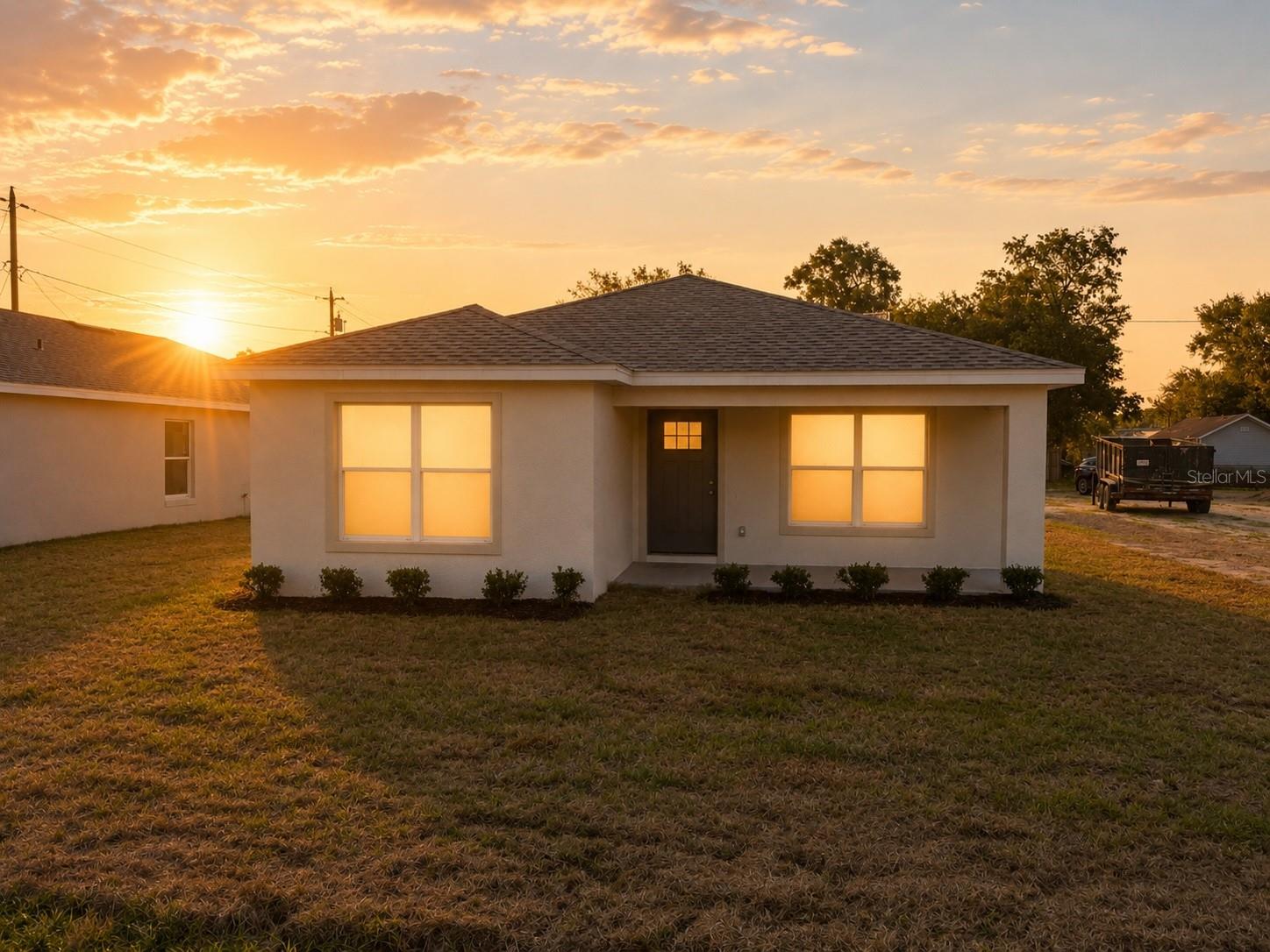 Single Family Residence in ZEPHYRHILLS, FL - Daniel Dourado