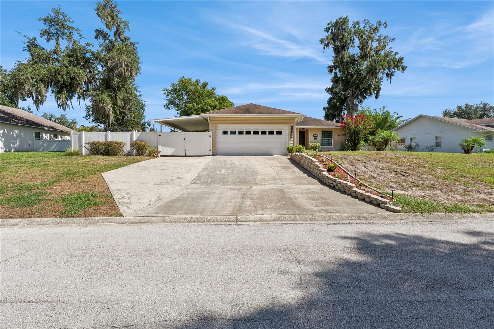Single Family Residence em LAKELAND, FL - Daniel Dourado