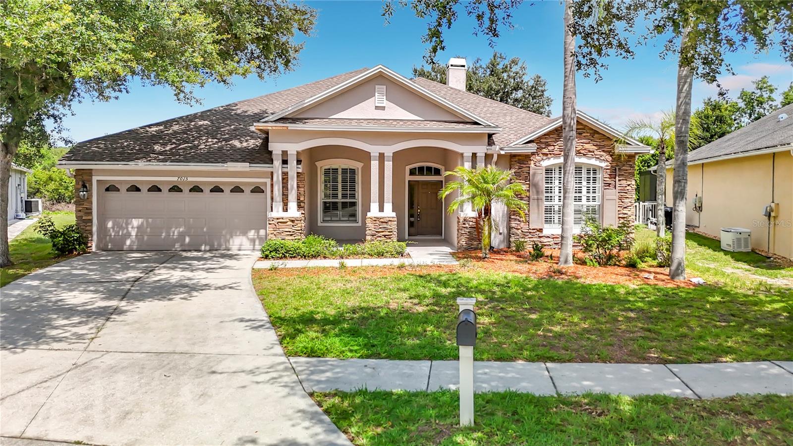 Single Family Residence em LAND O LAKES, FL - Daniel Dourado