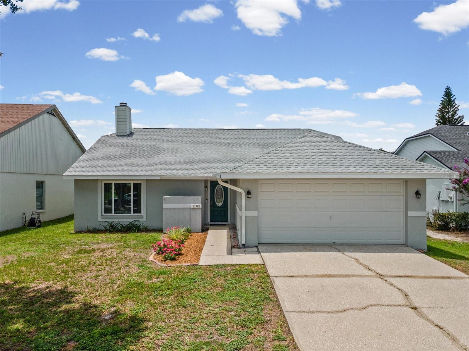 Single Family Residence in BRANDON, FL - Daniel Dourado