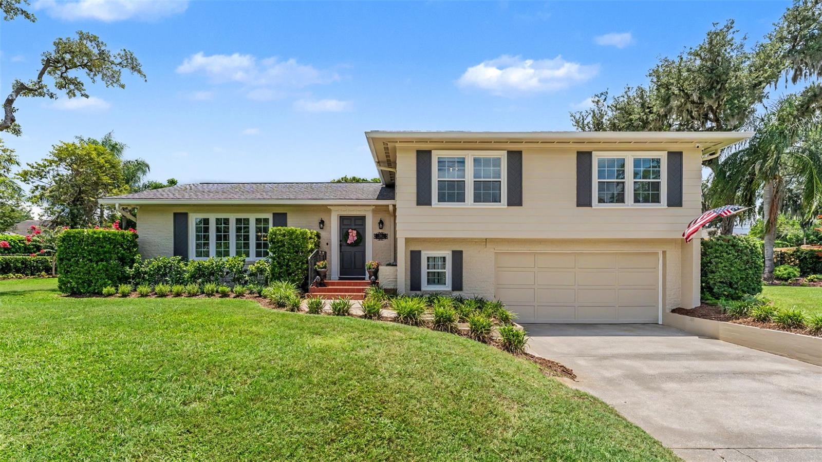 Single Family Residence em LAKELAND, FL - Daniel Dourado
