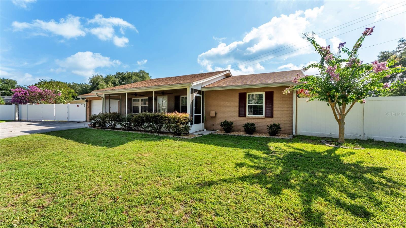 Single Family Residence em LAKELAND, FL - Daniel Dourado
