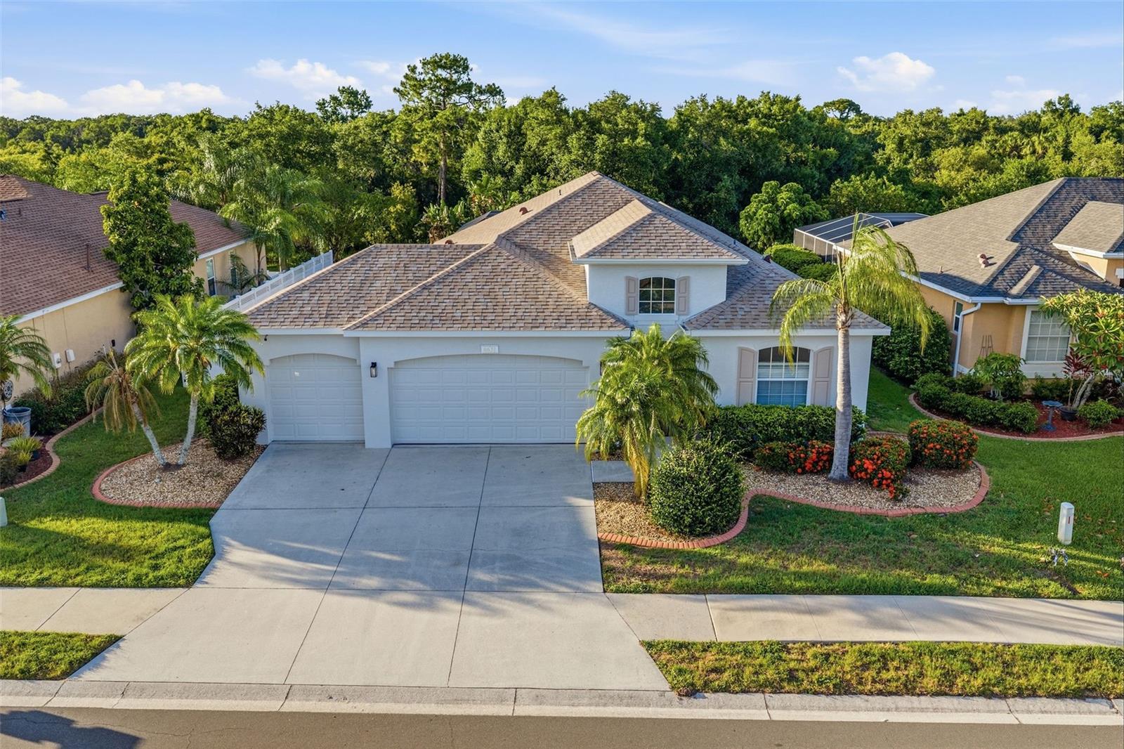 Single Family Residence in BRADENTON, FL - Daniel Dourado