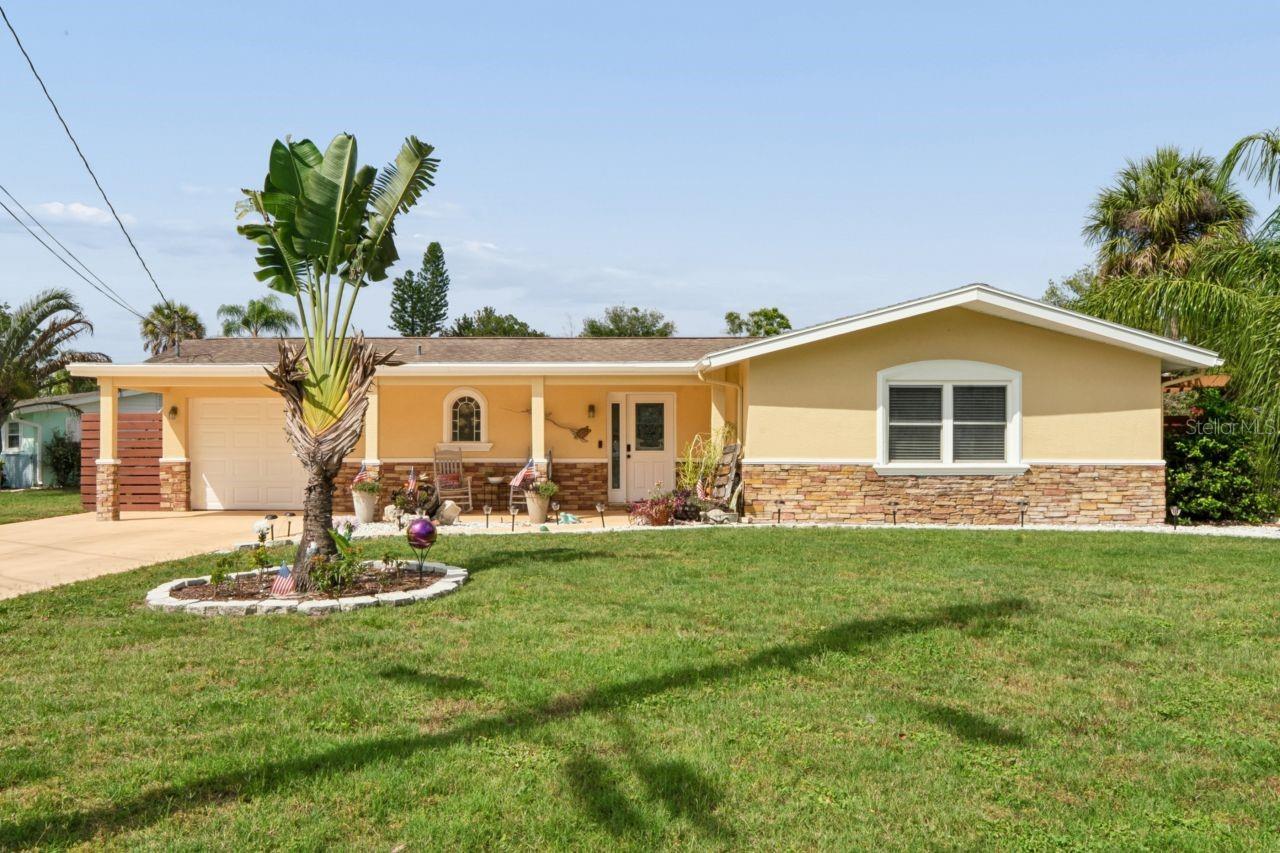 Single Family Residence em NEW PORT RICHEY, FL - Daniel Dourado