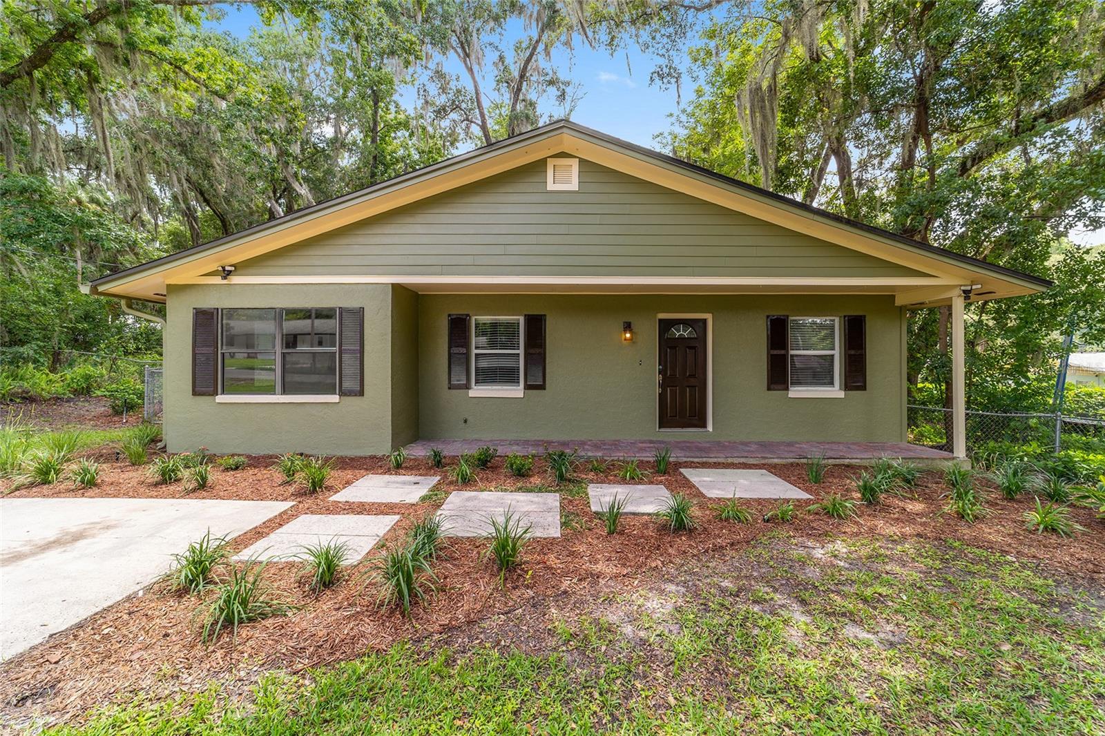 Single Family Residence in OCALA, FL - Daniel Dourado