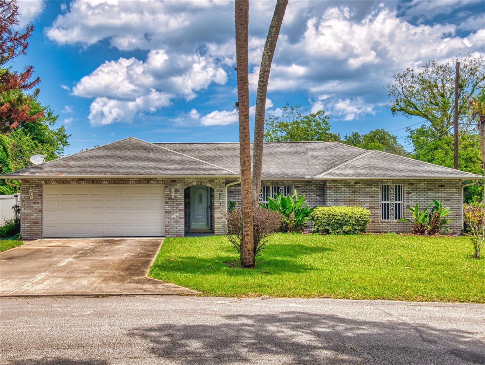 Single Family Residence em NEW SMYRNA BEACH, FL - Daniel Dourado