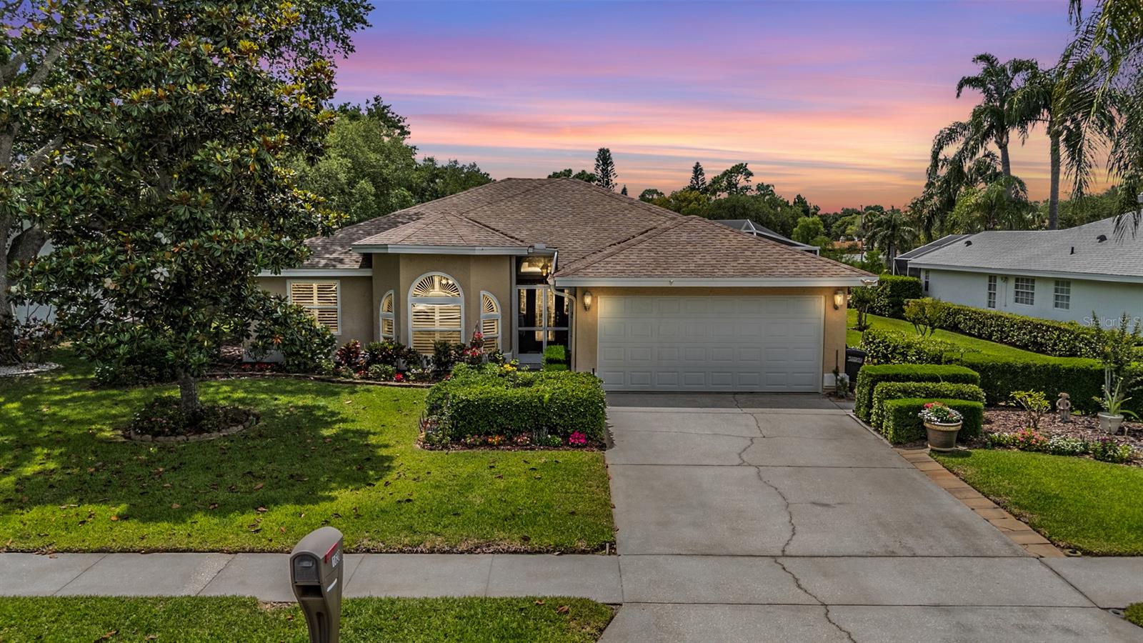Single Family Residence in TARPON SPRINGS, FL - Daniel Dourado