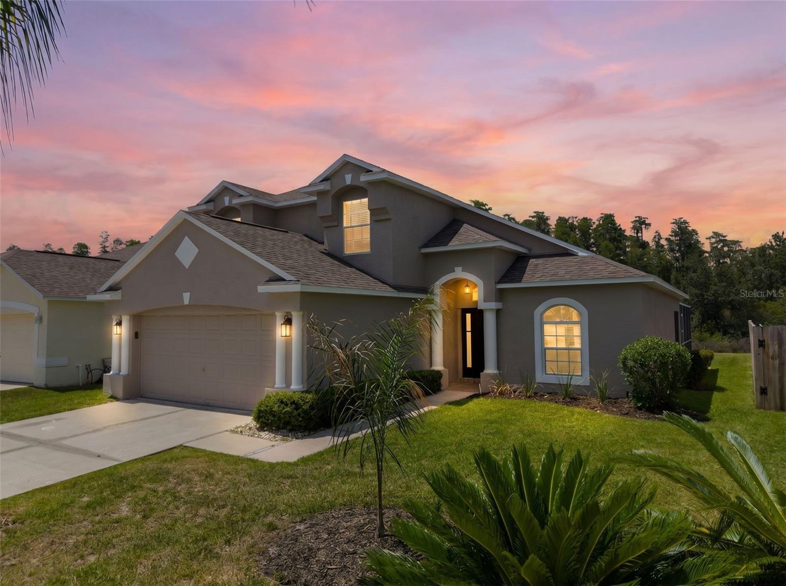 Single Family Residence em WESLEY CHAPEL, FL - Daniel Dourado