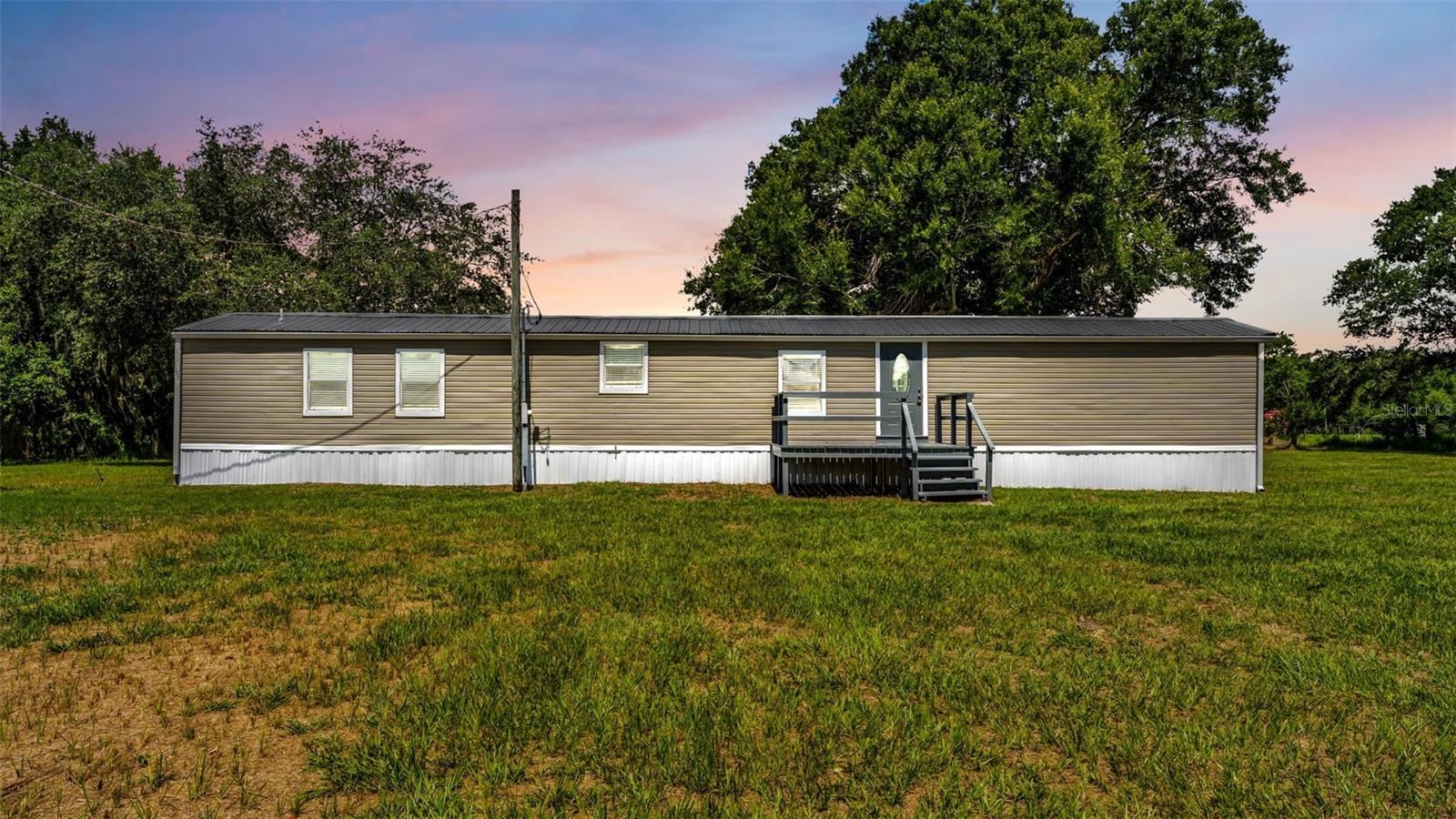 Manufactured Home in FROSTPROOF, FL - Daniel Dourado