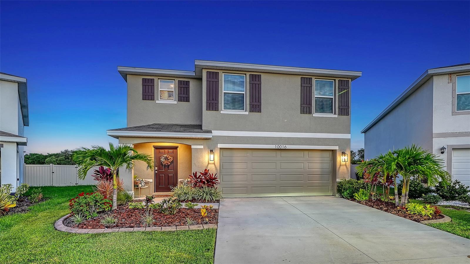 Single Family Residence in PARRISH, FL - Daniel Dourado